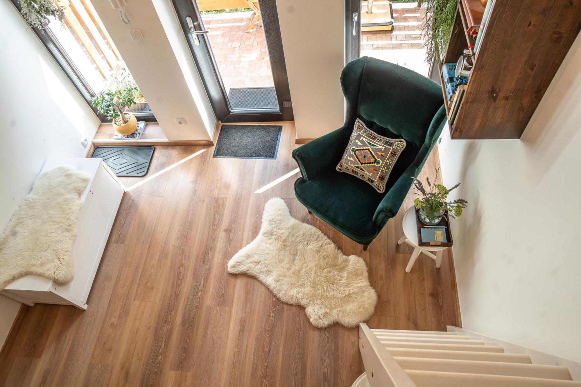 Apartman Spaleny Mlyn Lisnice Екстер'єр фото