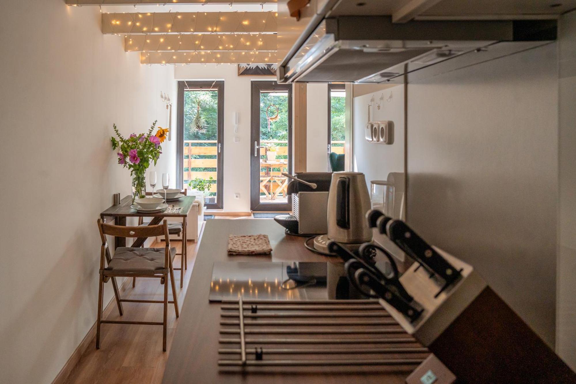 Apartman Spaleny Mlyn Lisnice Екстер'єр фото